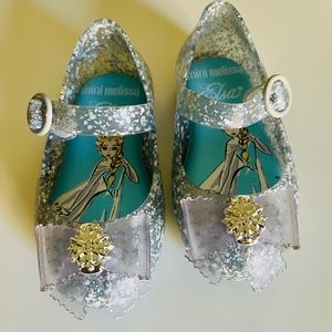 Mini Melissa frozen shoes size 6